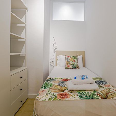 Appartement Alcam Books à Barcelone Extérieur photo